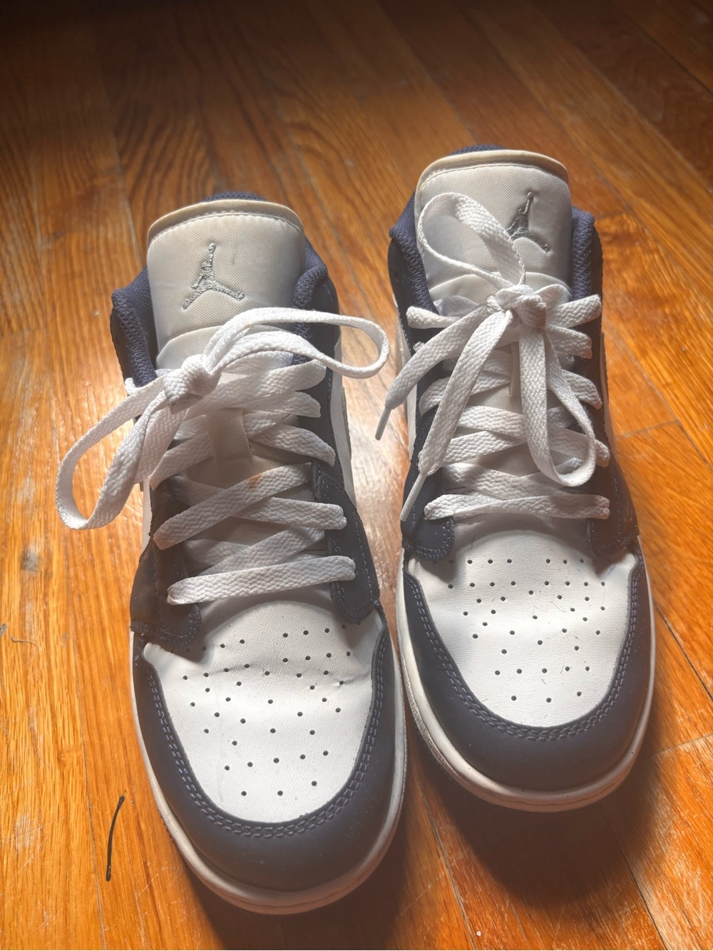 Jordan Kids White and Navy Low-Top Sneakers